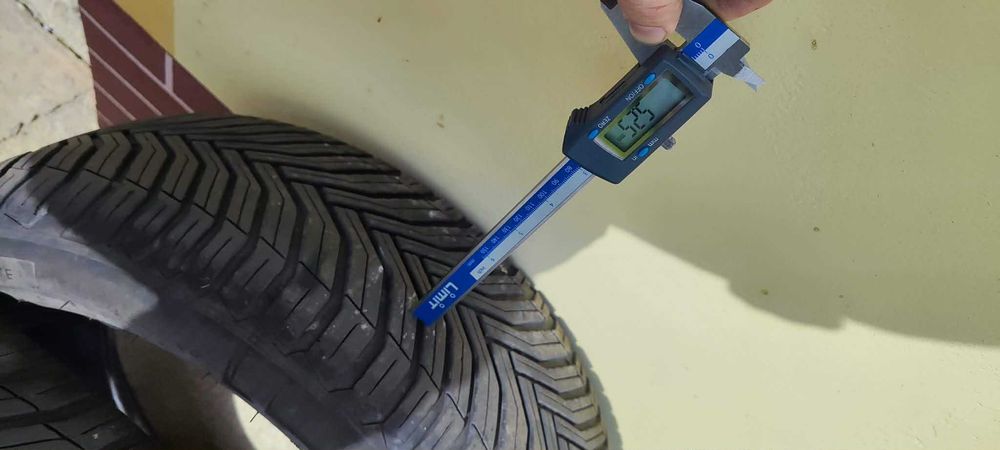 Opony Michelin CrossClimate 225/50/17