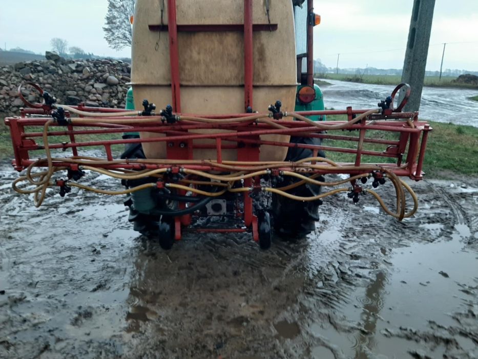 Sprzedam sieczkarnie do zielonek/do kukurydzy /rozrzutnik/opryskiwacz