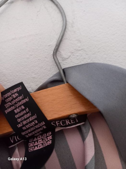 Victoria's Secret szlafrok satynowy damski M/L