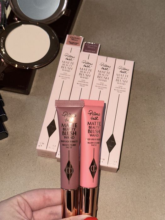 charlotte tilbury румʼяна ,пудра