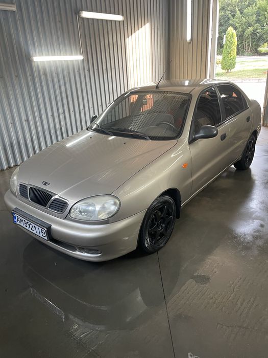 Продам Daewoo lanos 1.5 бенз