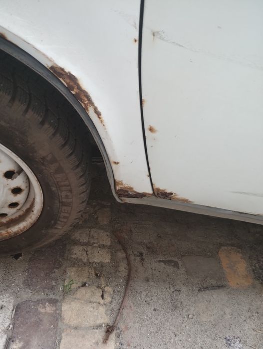 Продам  Волгу 3110