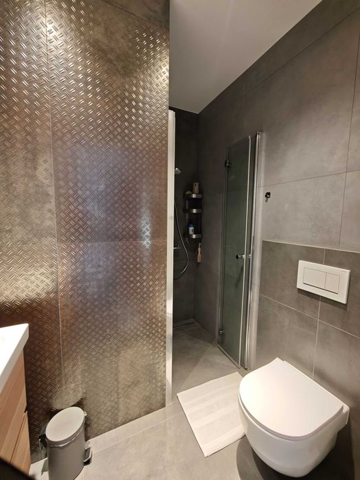 Nowoczesny dom z fotowoltaiką i rekuperacją 106 m2