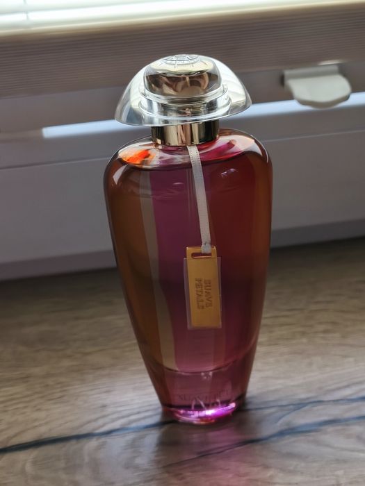 The Merchant Of Venice Sauve Petals