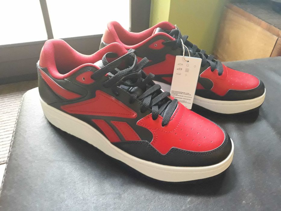 Nowe buty Reebok ATR Chill 43 - 28 cm Unisex