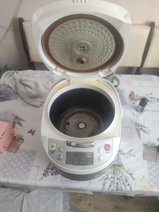 Мультиварка  Redmond