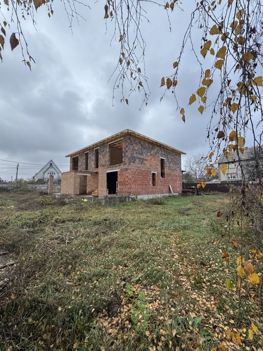 Продаж 2 дуплексів на ділянці 14 соток ! Центр. комунікаціі, асфальт!