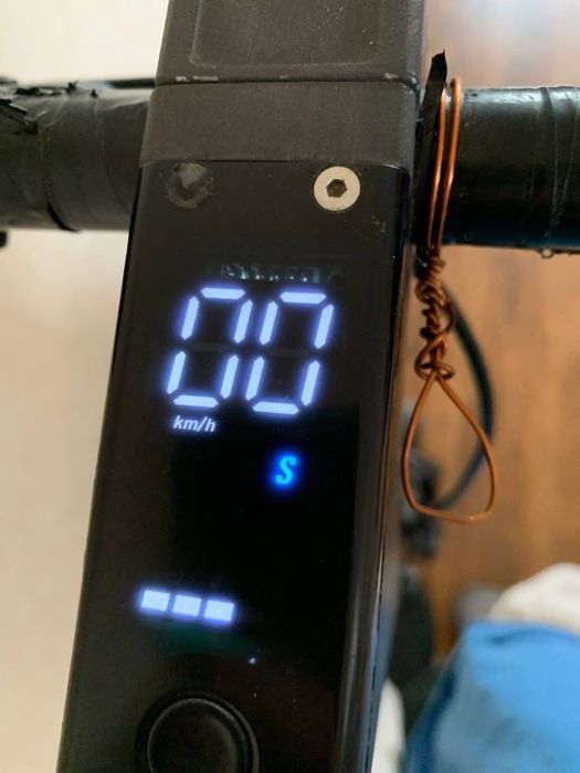 Самокат  Rider Strong 450W