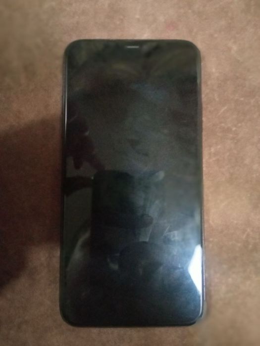 Продам 11 про макс