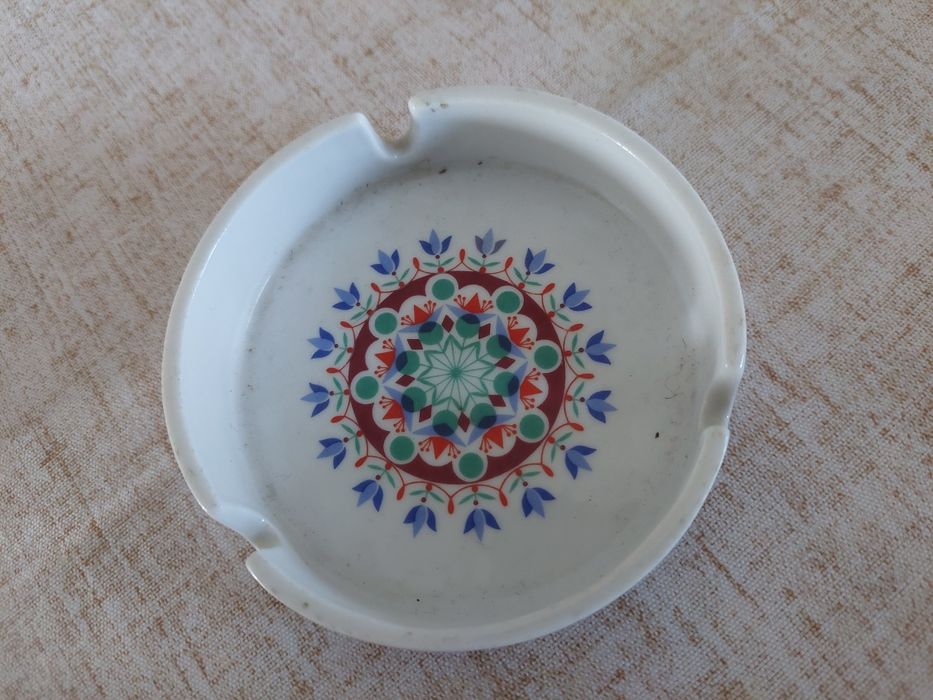 Cinzeiro antigo vista alegre publicidade