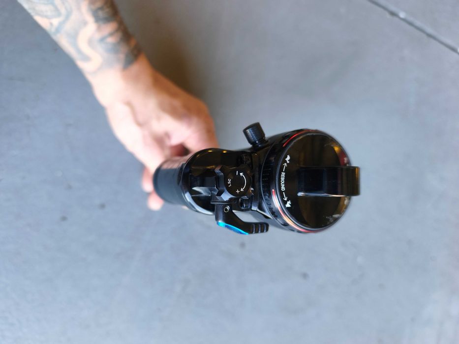 Rock shox super deluxe ultimate 230×60