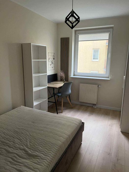 Pokój dla dziewczyny, Piątkowo