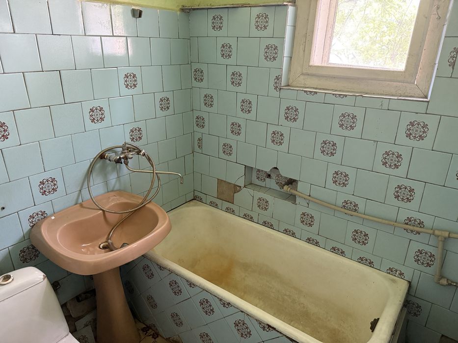 Продається будинок у смт. Міжгірʼя по вул. шевченко