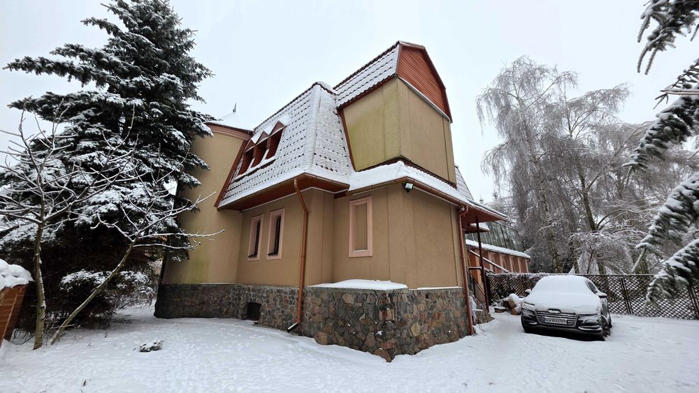 Продаж будинку 550 м² з озером та зимовим садом, 15 соток, Мархалівка