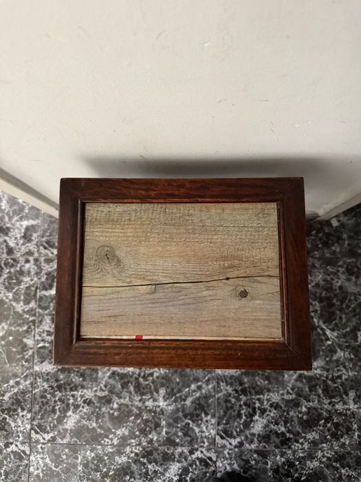 Mesa de cabeceira/apoio