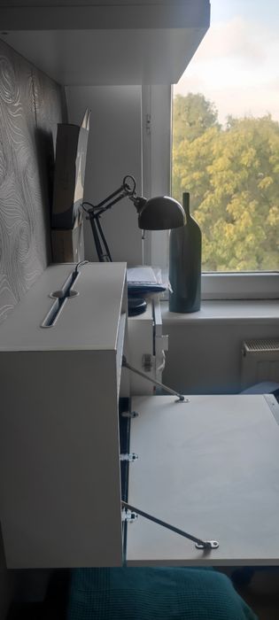 Zamykane biurko Ikea