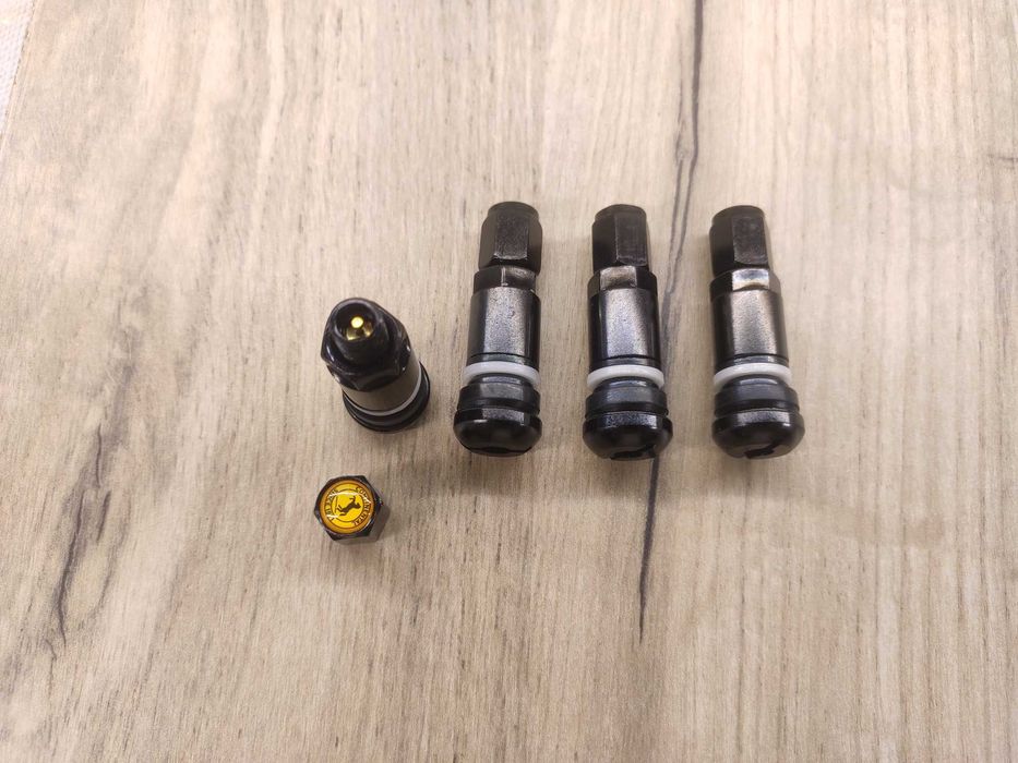 Ниппель для бескамерных шин комплект, сосок, вентиль