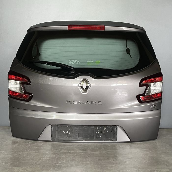 Ляда Кришка багажника Меган 3 універсал Megane 3  Tekng