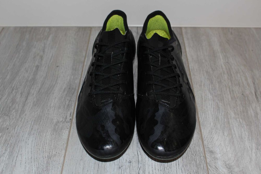 Футбольні бутси Under Armour Spotlight FG LTD р. 41