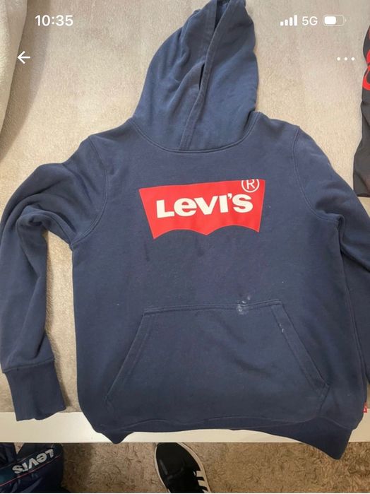 Kispo e sweat Levis