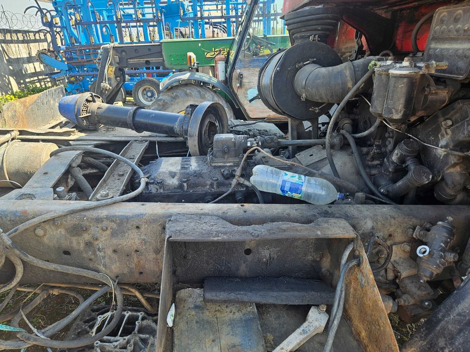 Сідловий тягач Камаз-5410