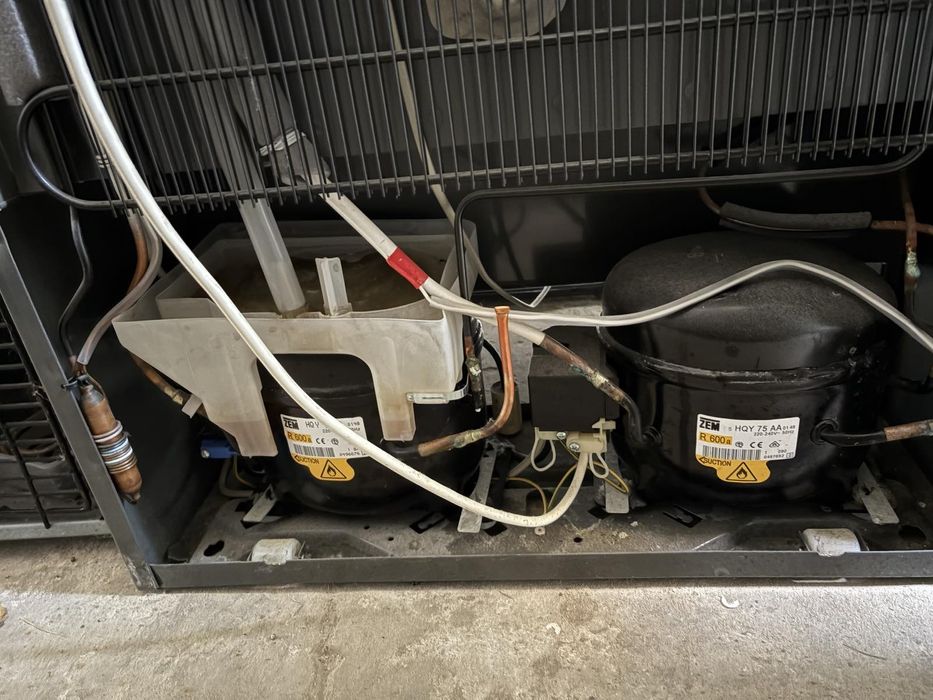 Двокамерний холодильник Electrolux  ( А141001 )