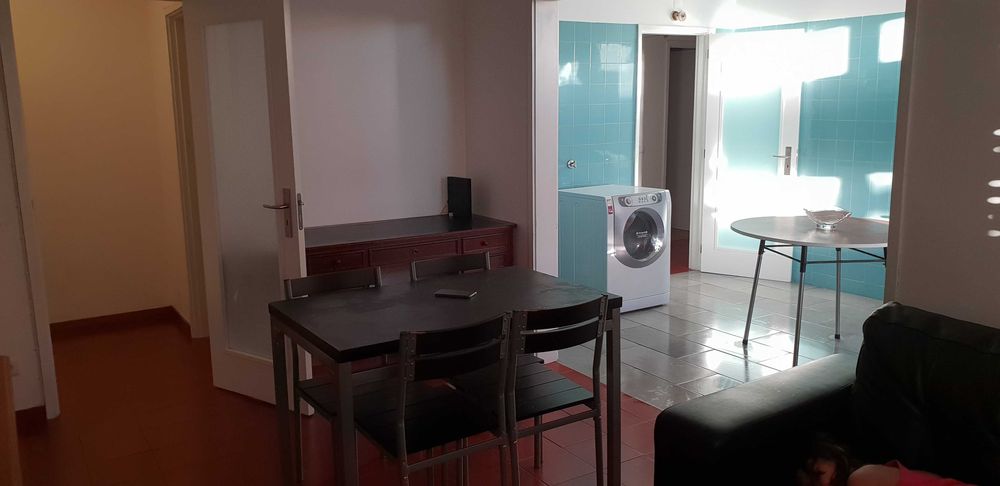 Quarto para estudante próximo da ESTeSC/ESEnfC - Polo B