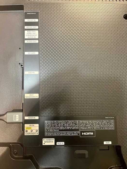 Monitor Profissional Samsung 32" DM32E (série DME)
