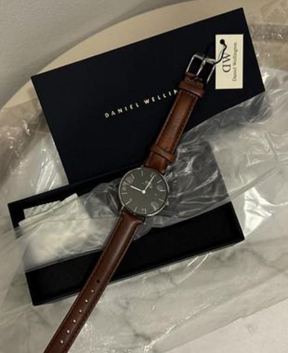 Жіночий годинник Daniel Wellington