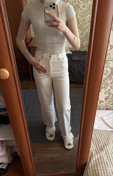 Білі прямі джинси zara