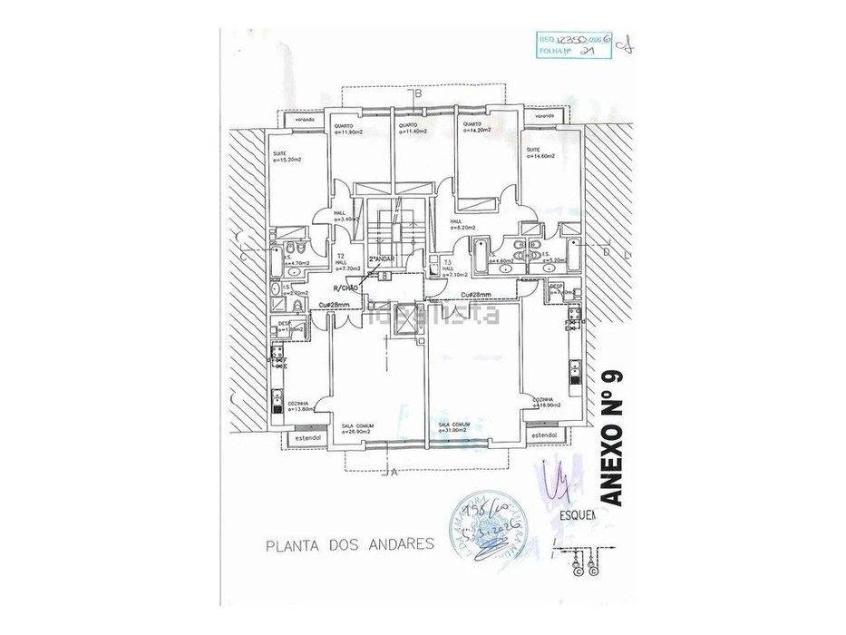 Apartamento T3 na Urbanização Alto da Mira, Amadora, com elevador.