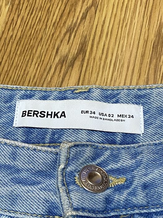 Джинси beggy BERSHKA
