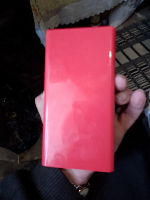 Продам повербанк хороший  кого цікавить питайте