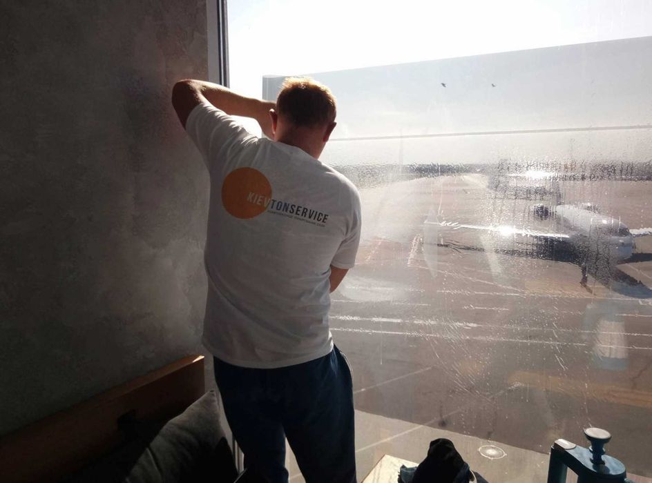 Зеркальная, солнцезащитная тонировка окон. Поклейка броне пленки