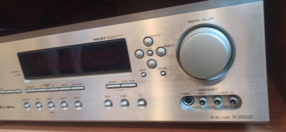 Amplituner i DVD Onkyo TX sr502e