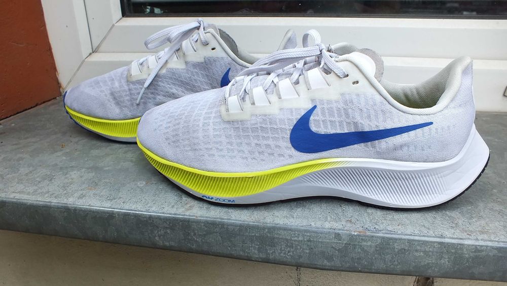 Super buty sportowe marki Nike Air Zoom roz 45