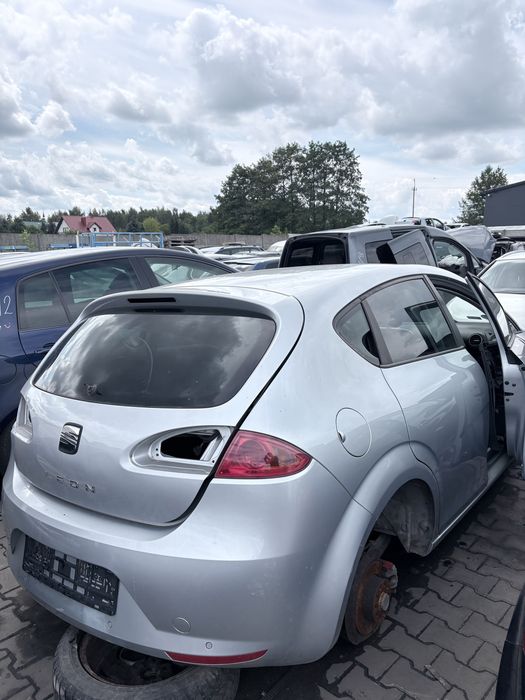 Seat Leon II Klapa bagażnika tył LS7Y