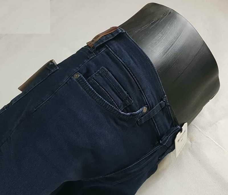 Męskie jeansy Mustang Vegas - Slim Medium - nowe 1 gatunek - W32/L30