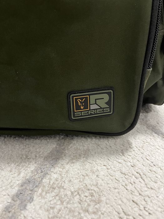 sprzedam torbe fox z dodatkami kulki gratis