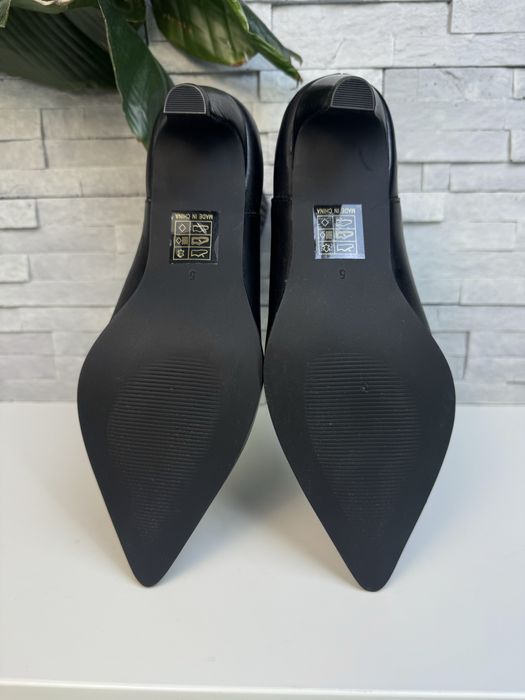 Skórzane buty do kostki  Schuh - Betsy Real Leather rozmiar 38