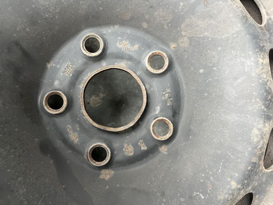 Felga stalowa VW Golf V 16” DIN T2 1K0601 ET50