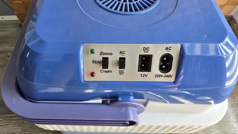 Lodówka turystyczna 12V-220V 24L