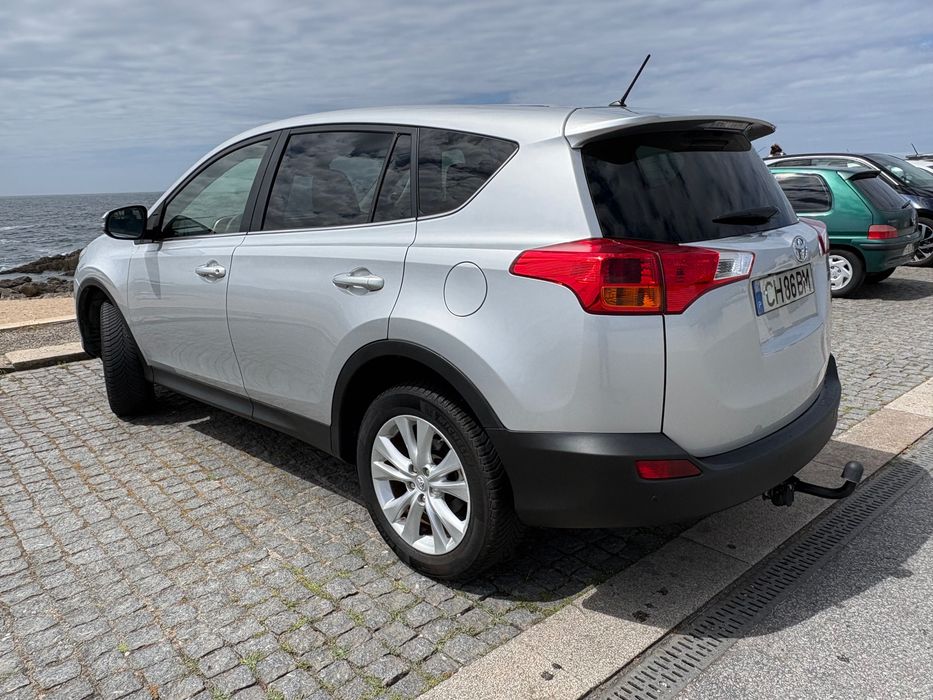 Toyota RAV4 2.2 D-4D 150cv 4x4 FULL EXTRAS