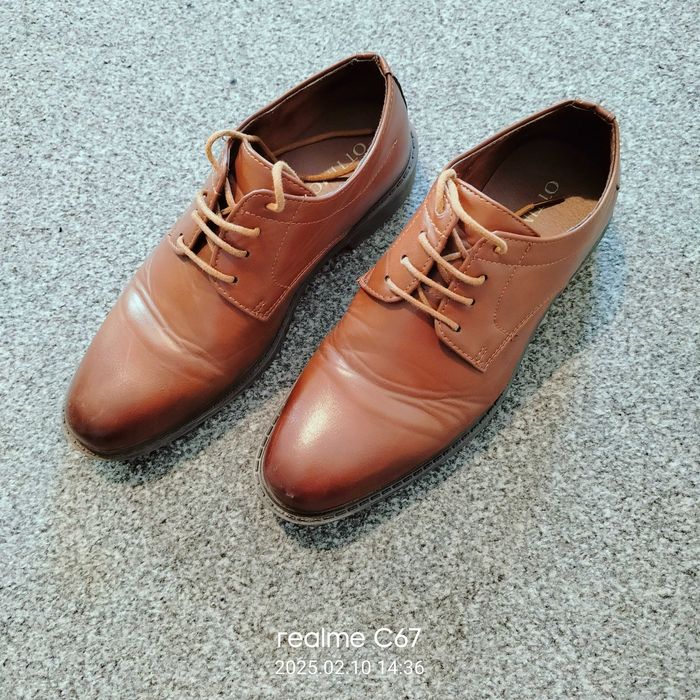 Buty dziecięce eleganckie