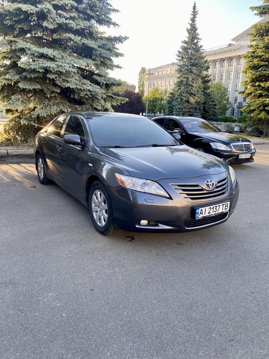 Toyota Camry  3,5