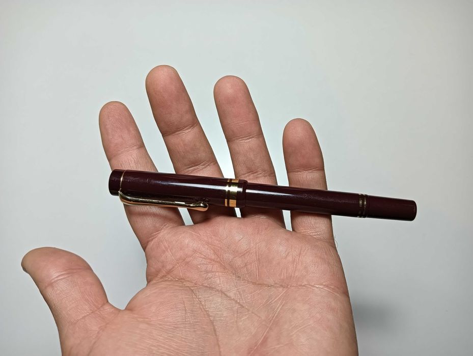 Vintage Iridium Point Germany – pióro wieczne ze złotą stalówką