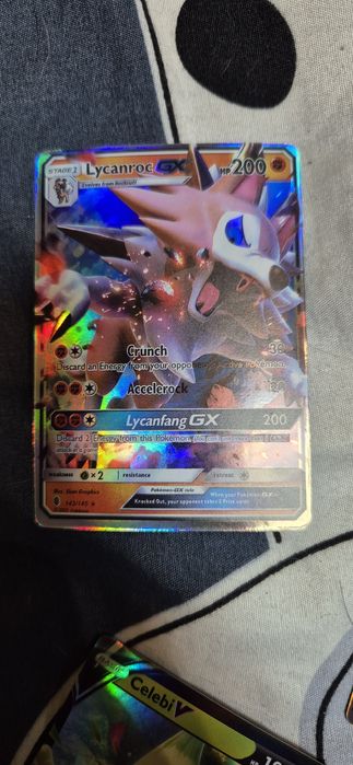 Karty kolekcjonerskie POKEMON