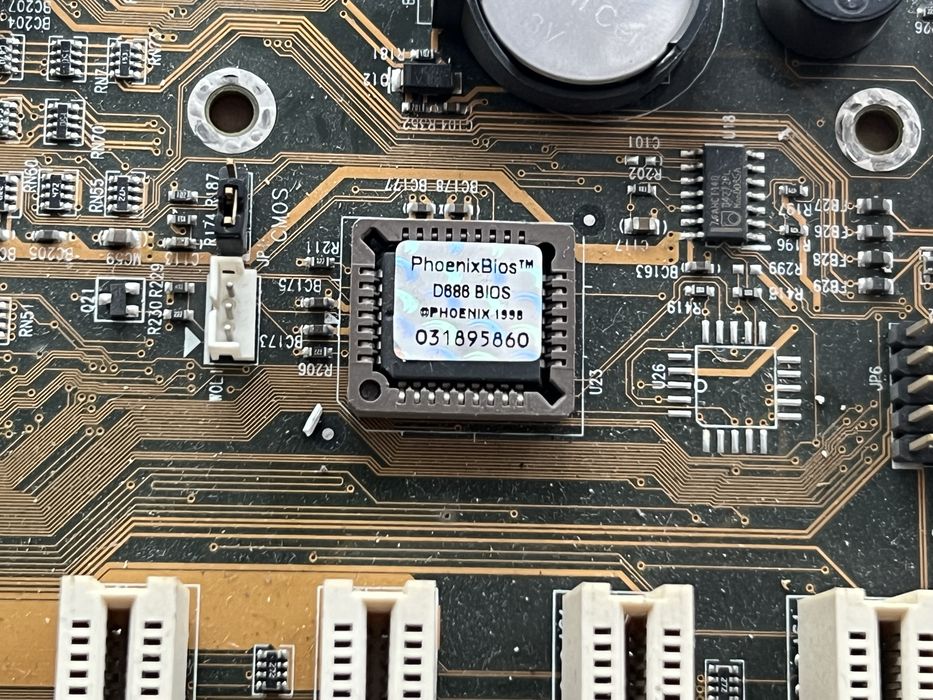 RETRO PREMIUM Abit ST6 Socket 370 OC SoftMenu Pentium III 733