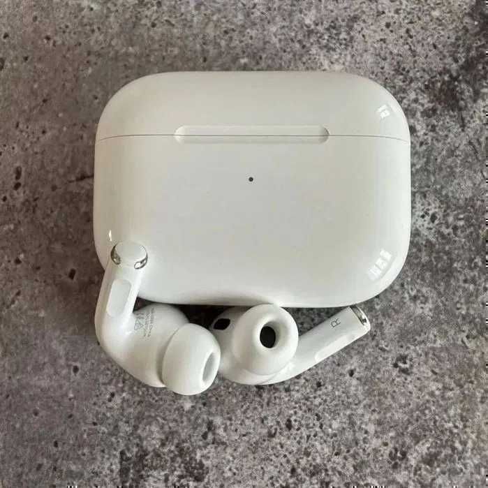Нові навушники AirPods Pro 2 з чіпом Airoha