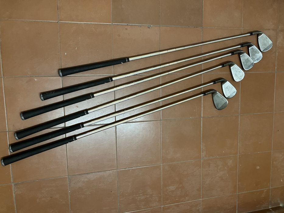 Set Ferros Golfe Callaway Big Bertha (6 Tacos) – Varas Aço Elevate MPH 85 R-Flex